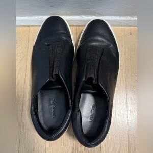 Vince cantara leather slip on sneakers size 7